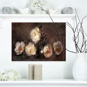 Designart 20" x 12" 'Wild Roses' Aluminum Wall Art in Multi-Color